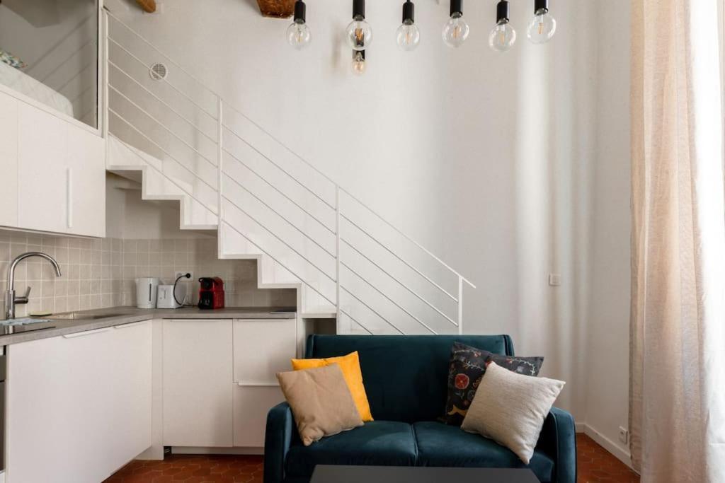 Appartement Authentique Situe En Plein Centre D'Antibes Exteriér fotografie