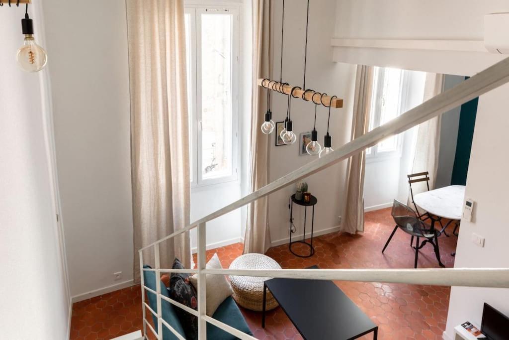Appartement Authentique Situe En Plein Centre D'Antibes Exteriér fotografie