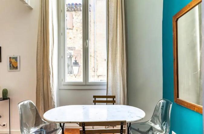 Appartement Authentique Situe En Plein Centre D'Antibes Exteriér fotografie